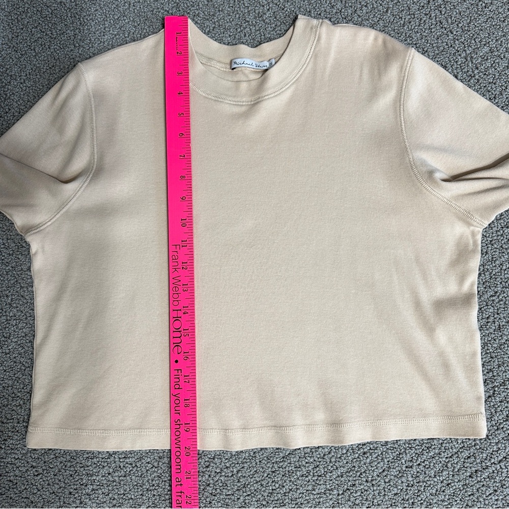 MICHAEL STARS BRENNA BOXY CROPPED TEE - Picture 4 of 7